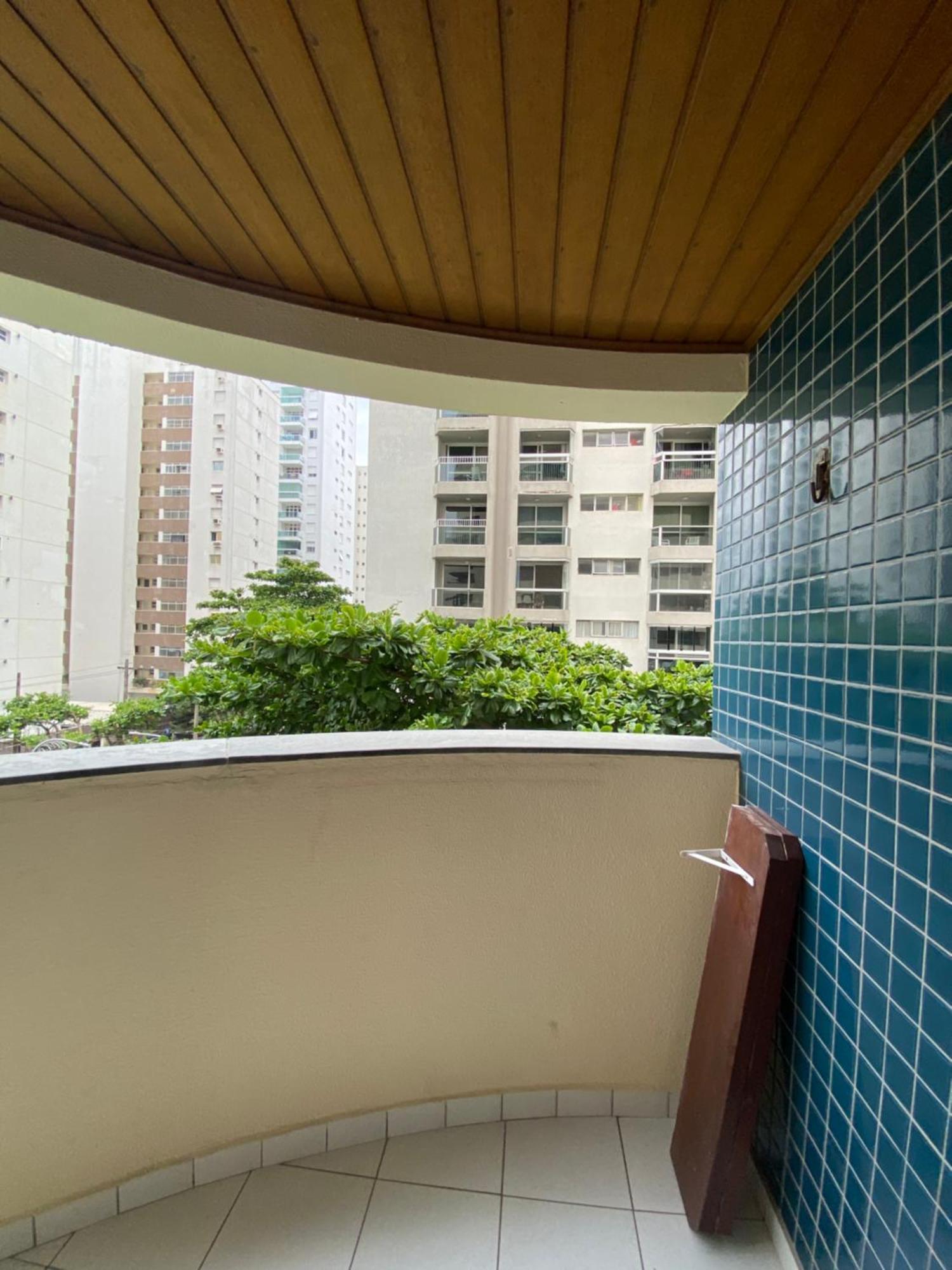 Apartamento Guaruja Proximo A Praia Bagian luar foto